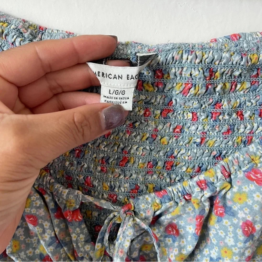 American Eagle Smocked Floral Crop Top- Size L - Picture 7 of 11